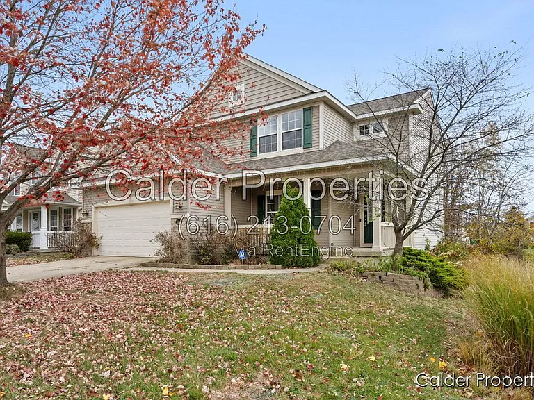 5686 E Falling Leaf Dr SE — Photo 2