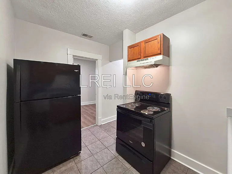 1273 S Clay St #3 — Photo 8