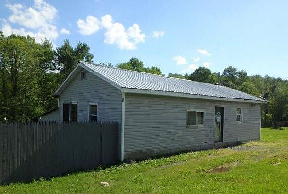 2nd image of 182 Low Grade Rd