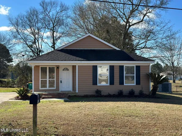 19143 Clairmont St N, Saucier, MS 39574