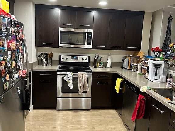 2nd image of 1530 Southwest Expy APT 118
