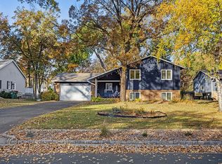 8404 Sunnyside Rd, Mounds View, MN 55112