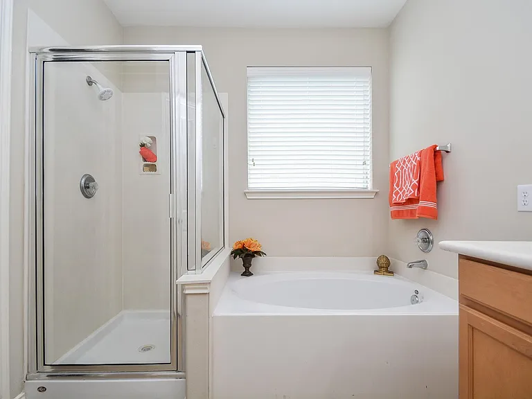 9203 Kransbury Ln — Photo 24