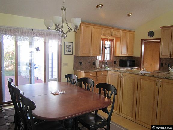 5th image of 2721 Briarwood Ln