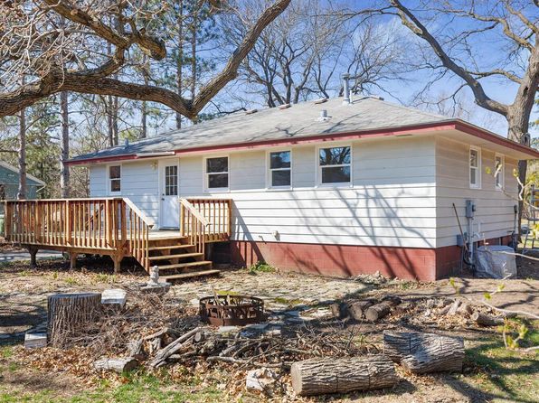 2720 93rd Ave NE, Blaine, MN 55449