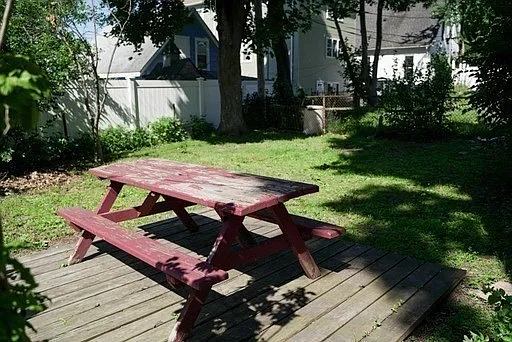 2 bed, 1.0 bath, 1000 sqft, $1,850 — Photo 2