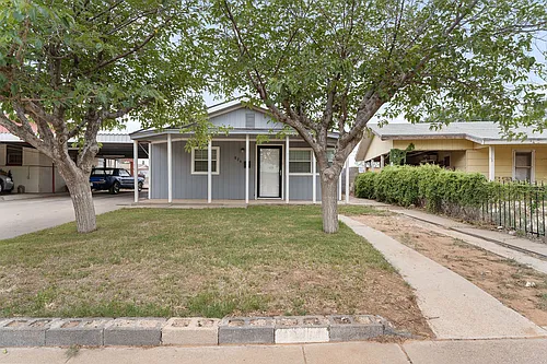 824 Del Rio Dr Photo 1