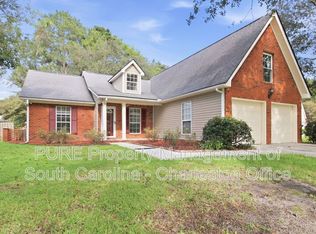8688 Spring Chapel Ln, Charleston, SC 29420