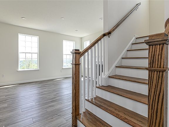 5th image of 901 Bideford Dr