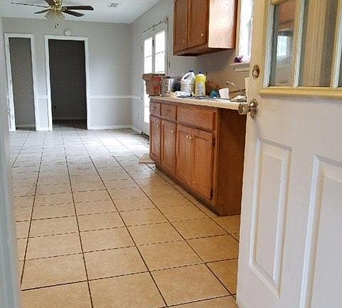 3rd image of 178 Woodlawn Plantation Dr