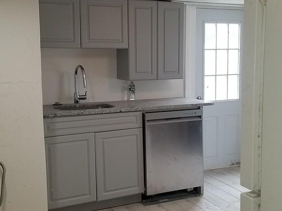 2nd image of 4509 Winchester Ave #2