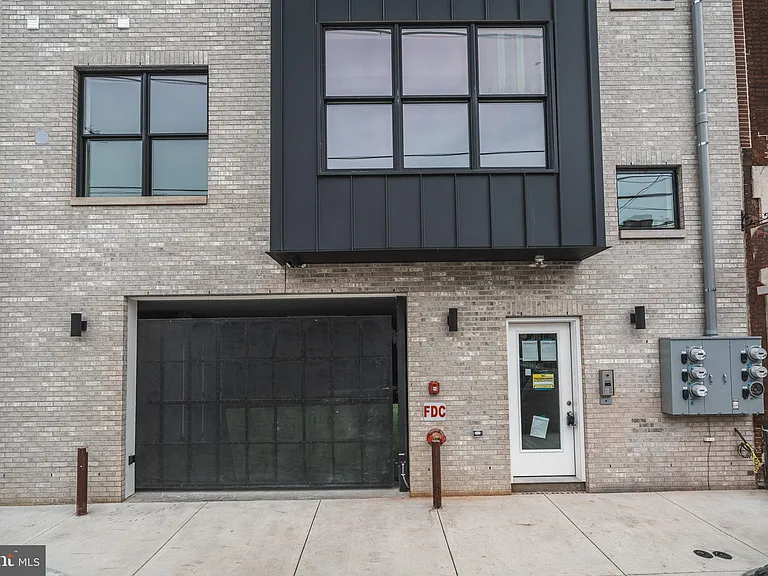 1217 E Columbia Ave #2 — Photo 20