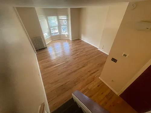 1252 W Walnut St #2 Photo 1