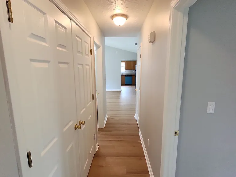 405 Parker Pl — Photo 26