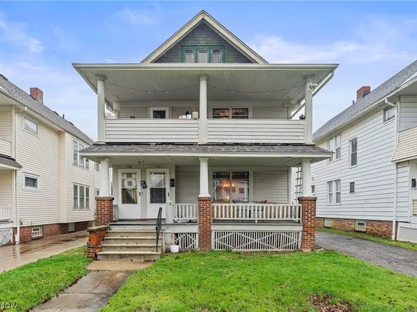 2161 Carabel Ave, Lakewood, OH 44107