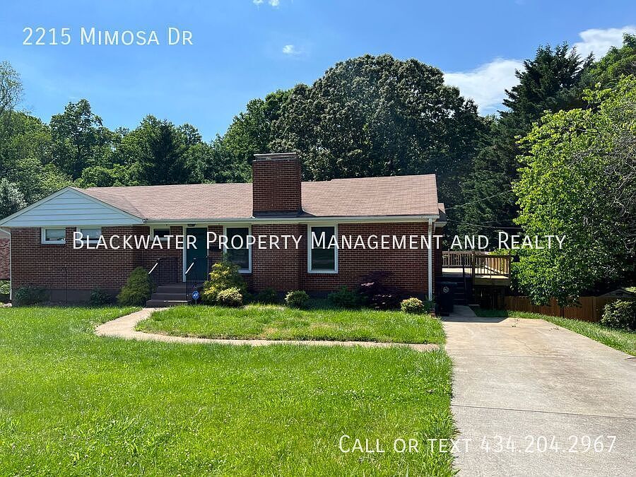 1st image of 2215 Mimosa Dr