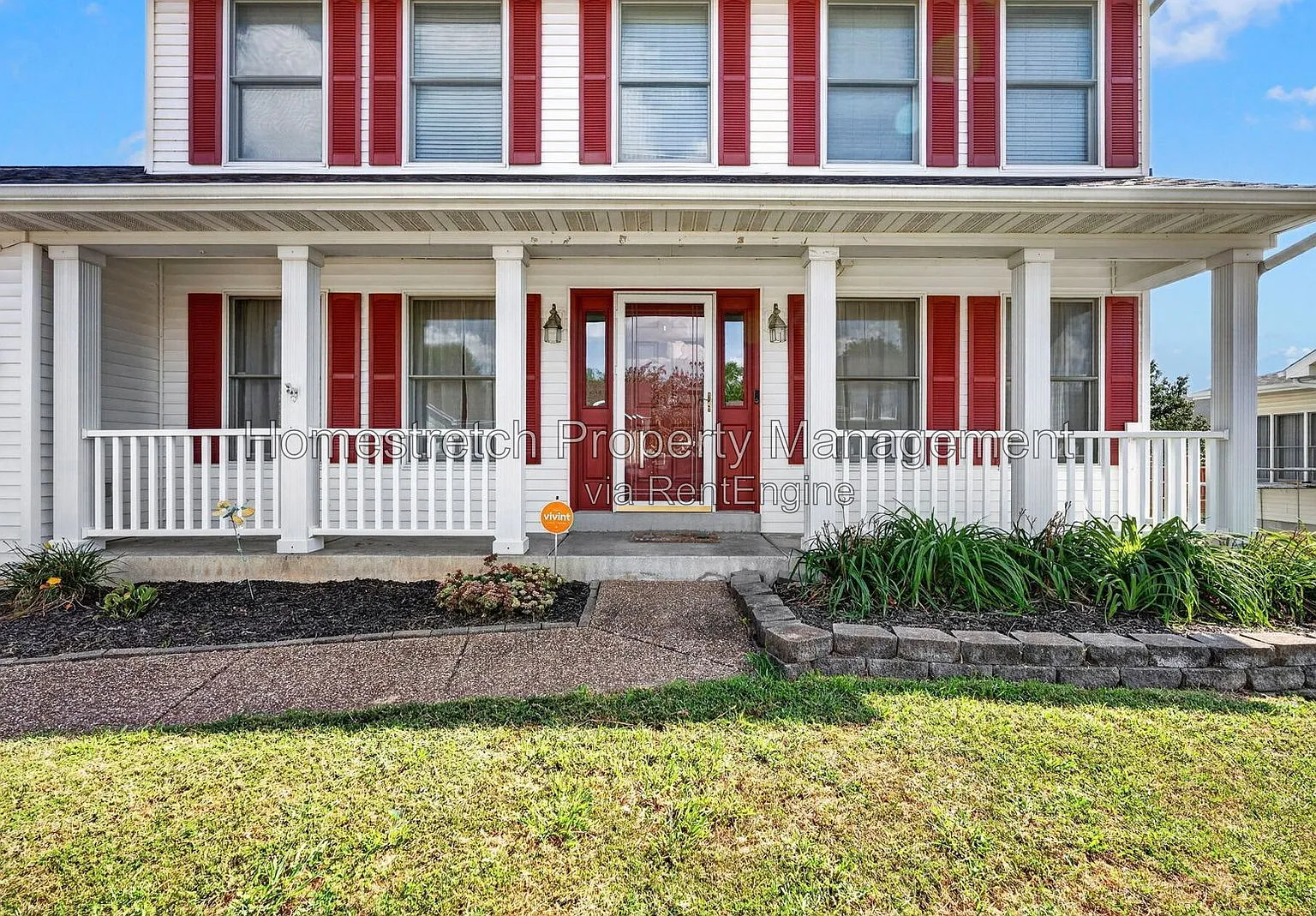 4 bed, 3.0 bath, 2188 sqft, $2,900 — Photo 1