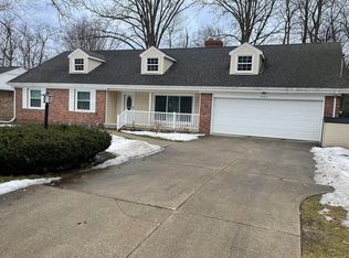 2764 Warwick St, Saginaw, MI 48603