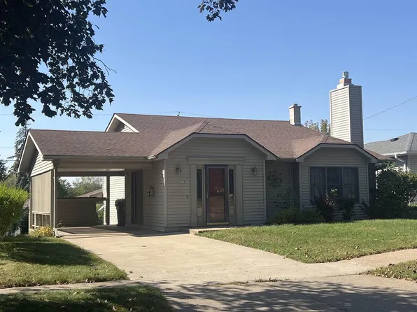 787 South Beaumont Road, Prairie Du Chien, WI 53821