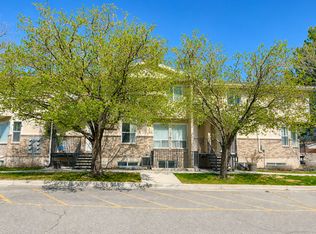 9690 S 700 E #29, Sandy, UT 84070