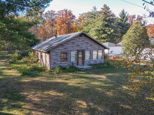 2863 Shadow Lawn, Momence, IL 60954