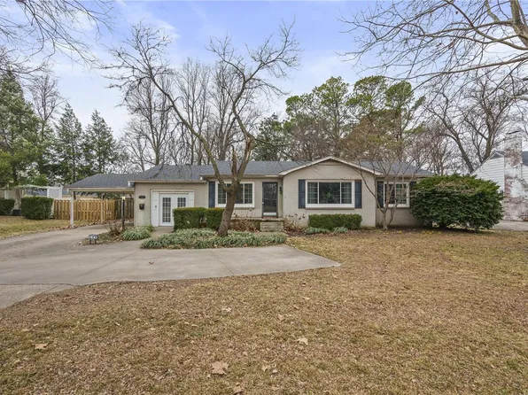 515 N Kingshighway St, Sikeston, MO 63801