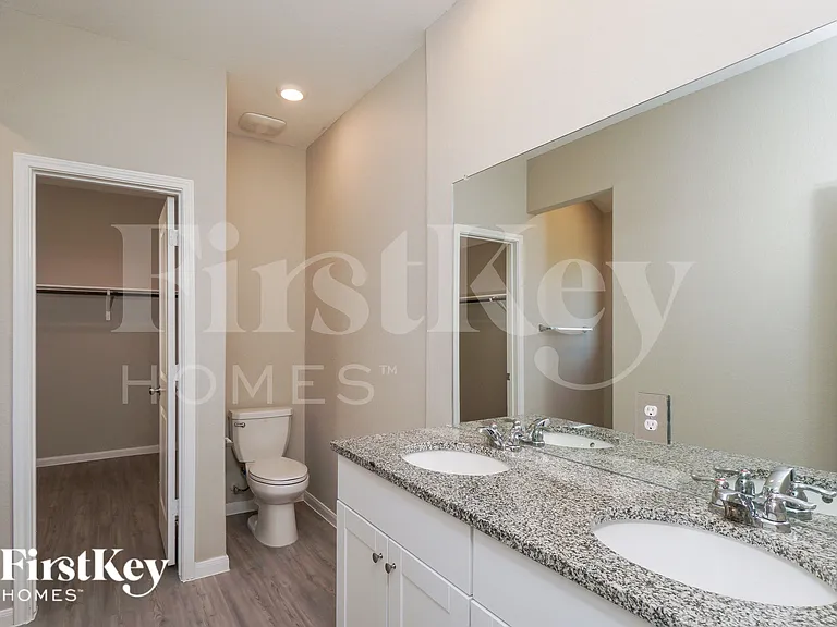 1224 Treehouse Ln — Photo 11