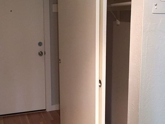 4th image of 744 Belmont Pl E APT 203