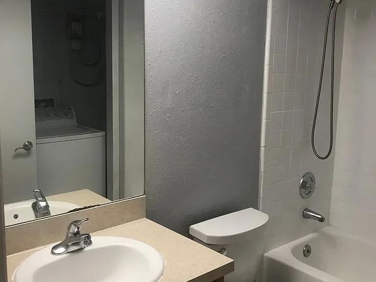 7665 Sugar Bend Dr — Photo 12