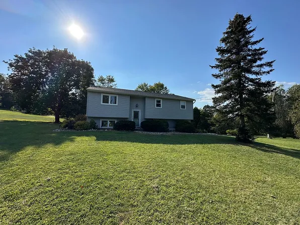 7400 Steinsburg Rd, Coopersburg, PA 18036