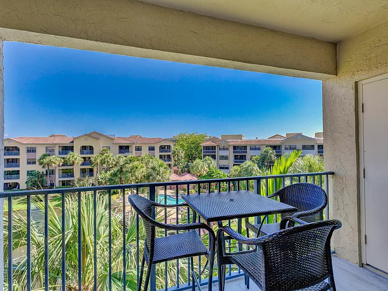 500 Uno Lago Dr #402 — Photo 28