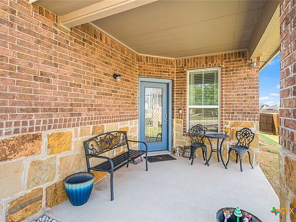 4th image of 464 Copper Hill Dr