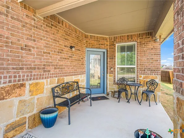 464 Copper Hill Dr, New Braunfels, TX 78130