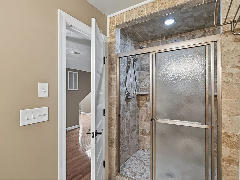114 Battle Rd — Photo 20