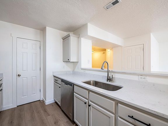 5th image of 10511 S Sage Vista Way