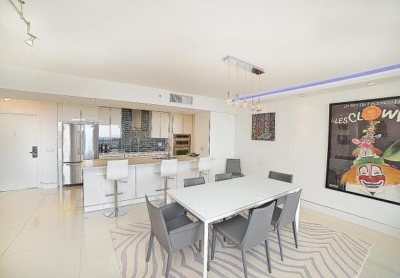 Home For Sale In Dalton Place