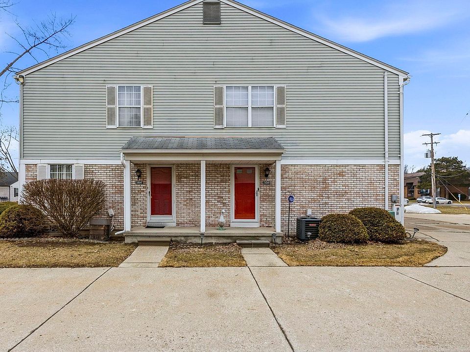 1st image of 24649 N Meadow Dr