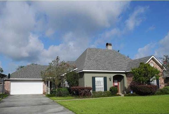 2nd image of 102 Garden Grove Dr