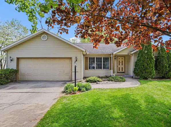 53632 Sweetspire Trl, Elkhart, IN 46514