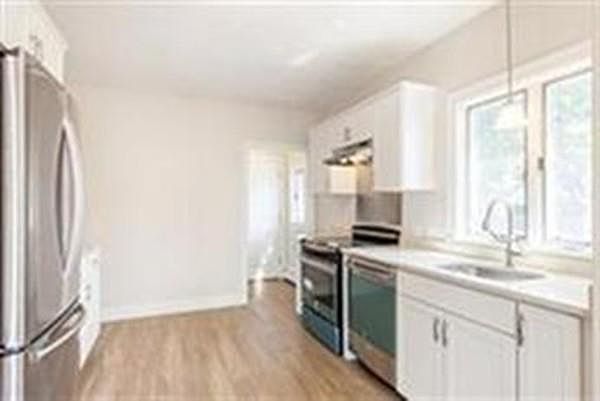 1st image of 30 Claremont Ter Unit 1