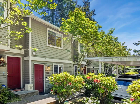 7029 210th Street SW #C, Lynnwood, WA 98036