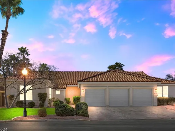 8117 Gothic Ave, Las Vegas, NV 89117