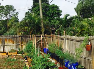 8365 Cardinal Rd, Fort Myers, FL 33967