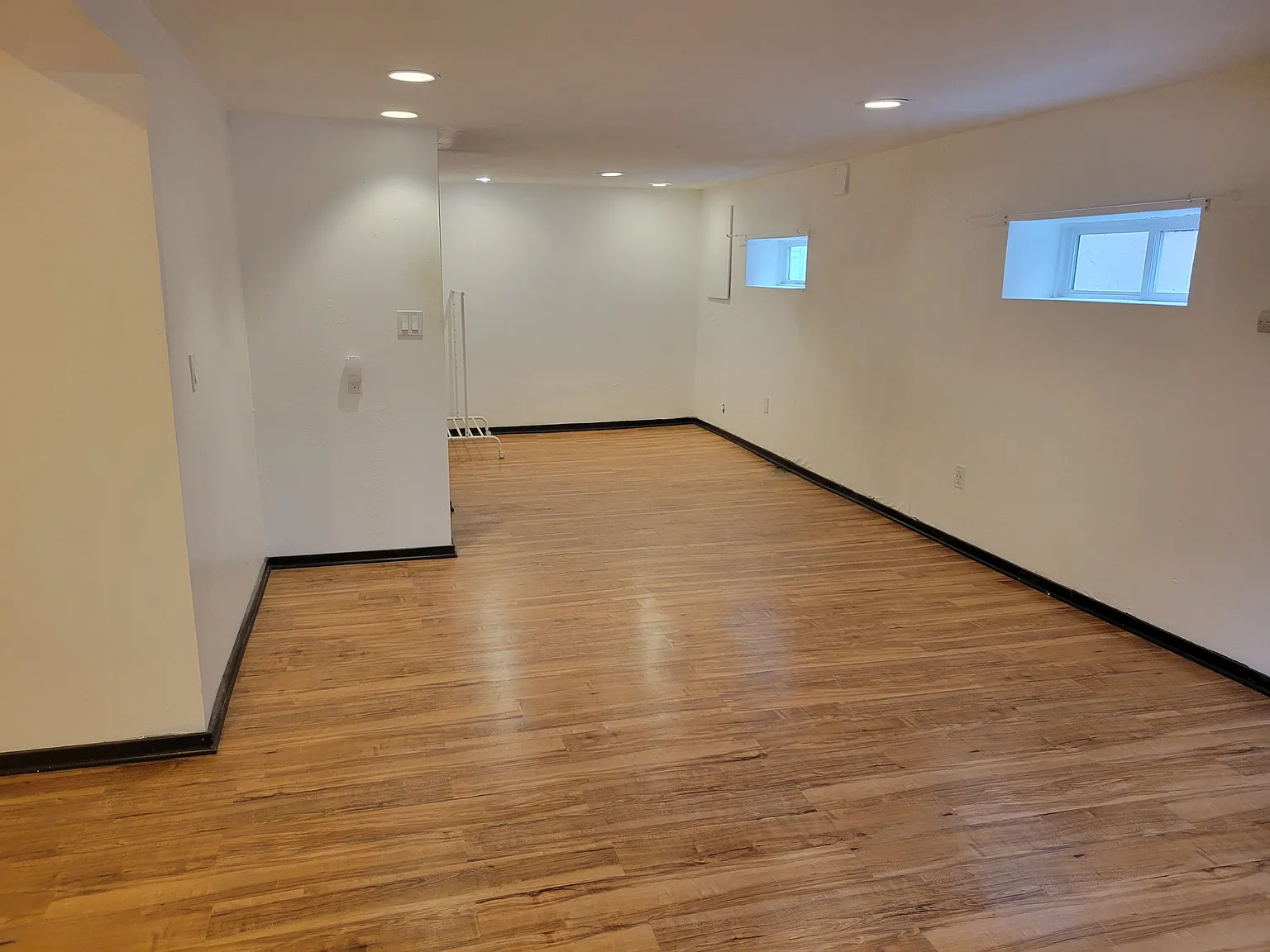 Studio, 700 sqft, $1,650 — Photo 2