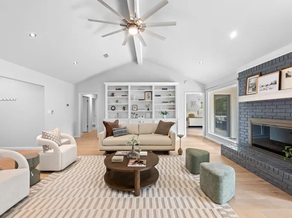 6104 Carry Back Ln, Austin, TX 78746
