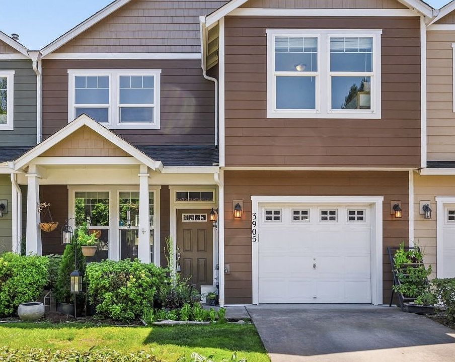 1st image of 3905 NE 89th Way