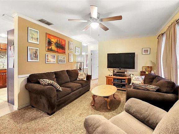 4th image of 3790 Chestnut Ave