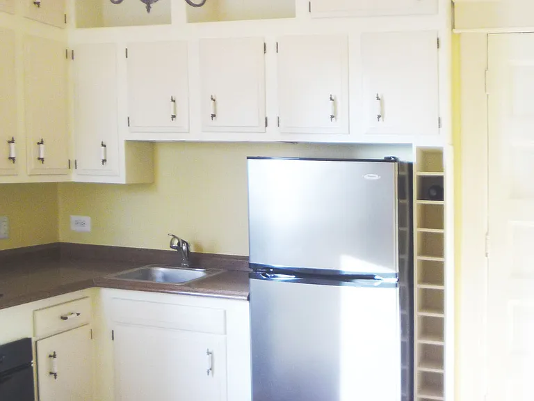 2800 N Pine Grove Ave #7F — Photo 5