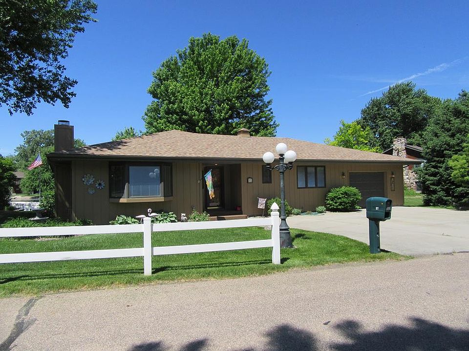 37 Kuester Lk, Grand Island, NE 68801 Zillow