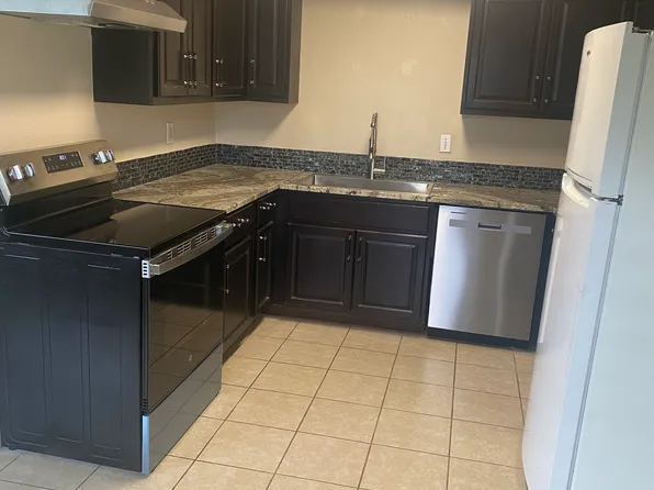 3024 Tudor Ln #102, Irving, TX 75060